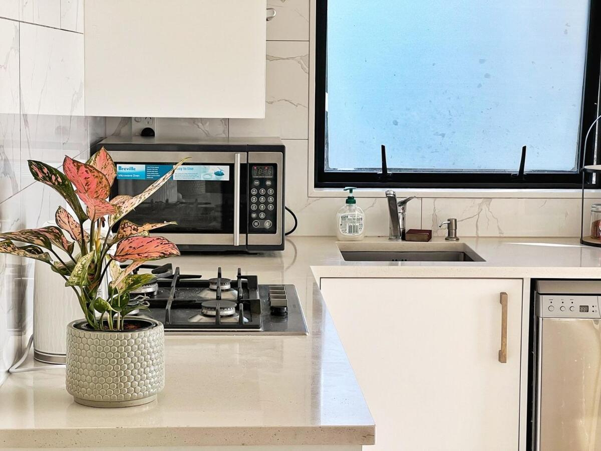 Cozy On The Shore Apartment Auckland